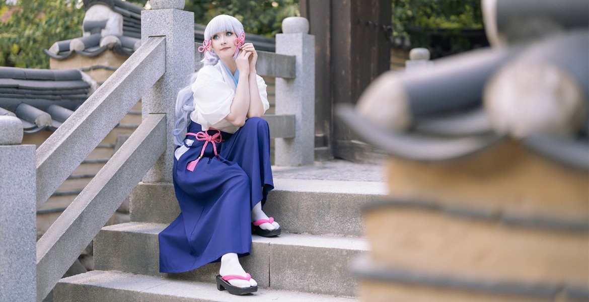 Sayonara, Dutch Tilt – Visual Composition in Cosplay Photography